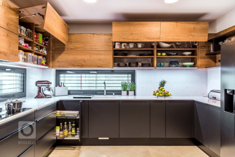 add picture to album