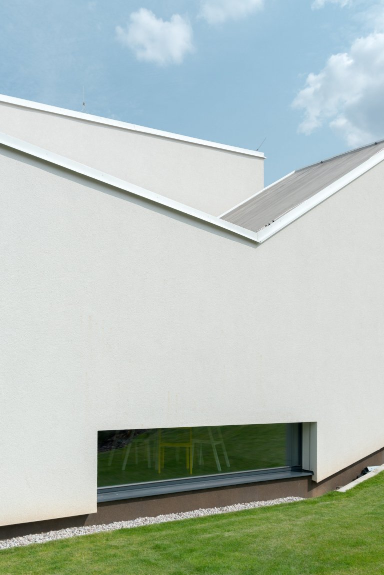 Lorem ipsum&nbsp;(zkráceně&nbsp;lipsum) je označení pro standardní pseudolatinský text užívaný v grafickém designu a navrhování jako&nbsp;demonstrativní…