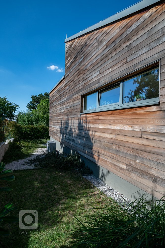 add picture to album