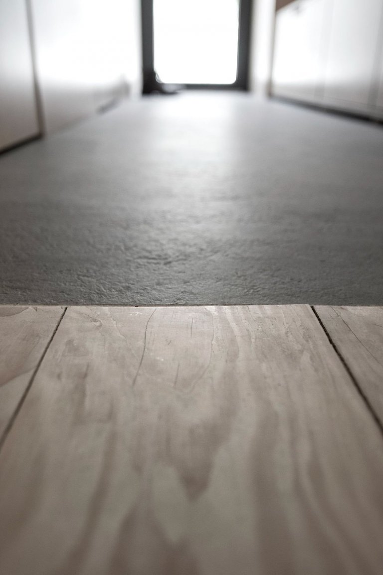 Dům propojený lesem