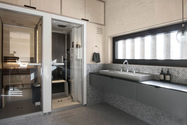 Dům propojený lesem