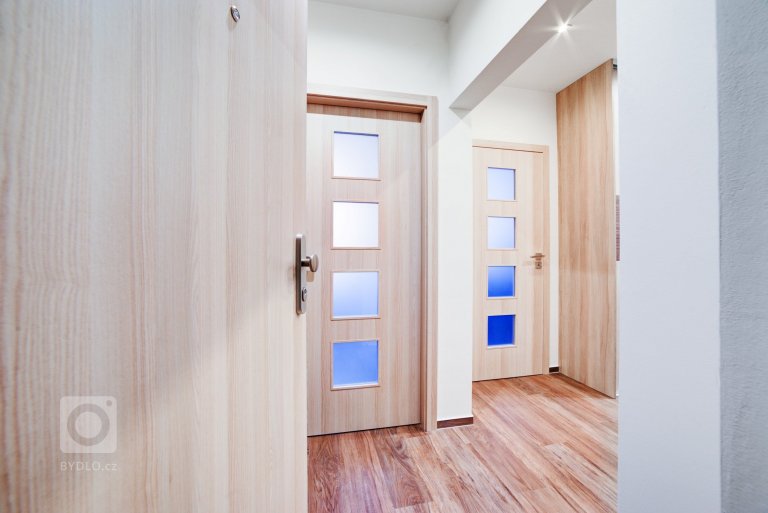 add picture to album