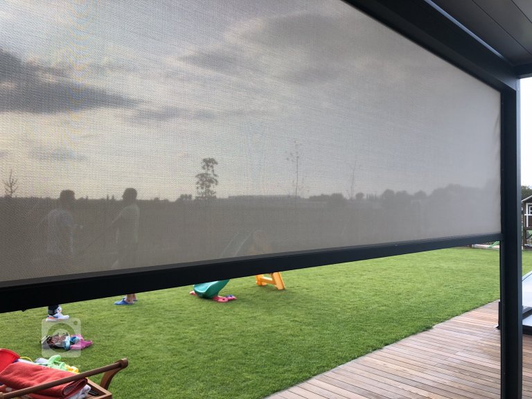 add picture to album