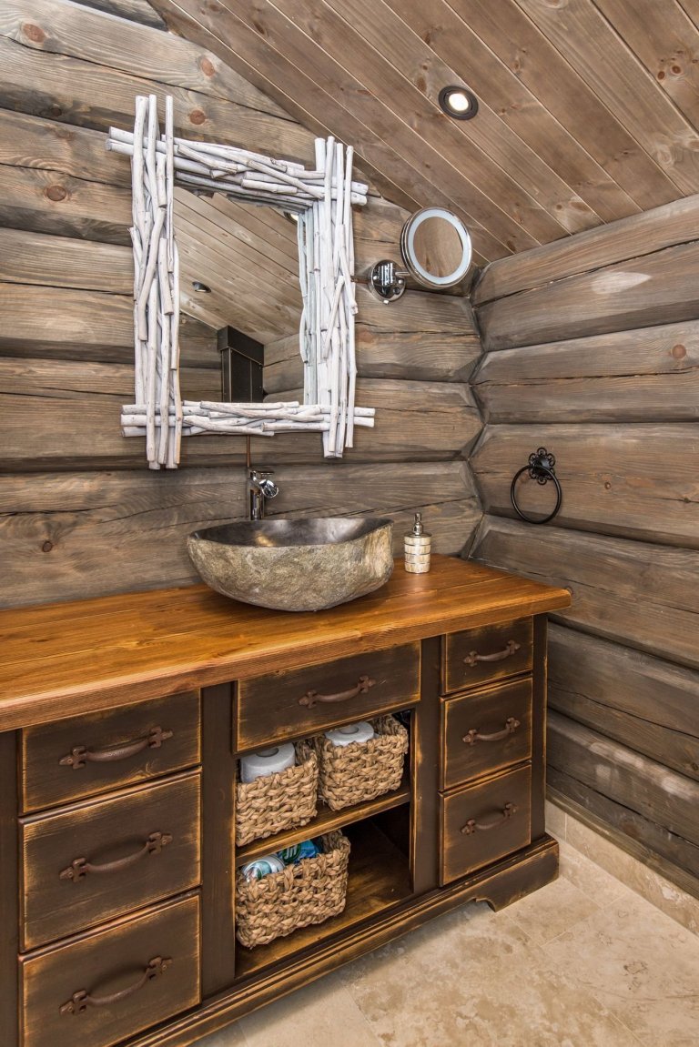 Norský srub v horách