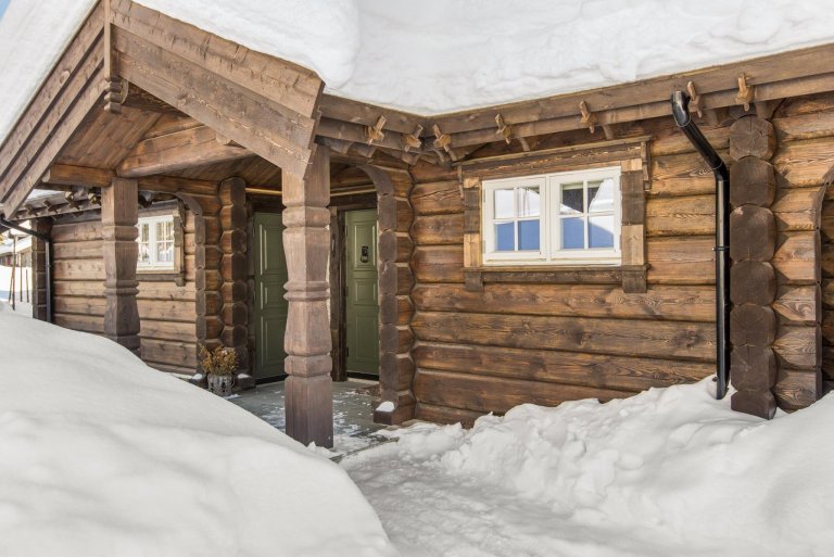 Norský srub v horách