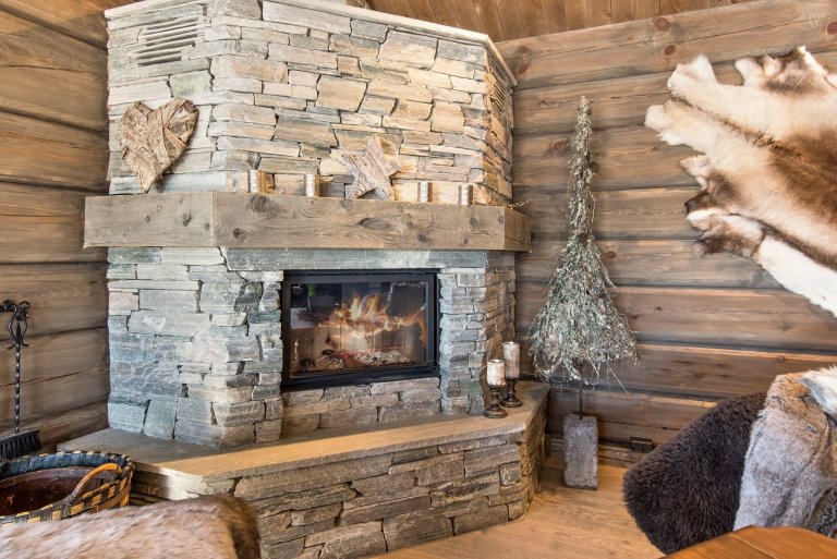 Norský srub v horách