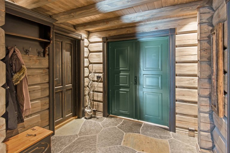 Norský srub v horách