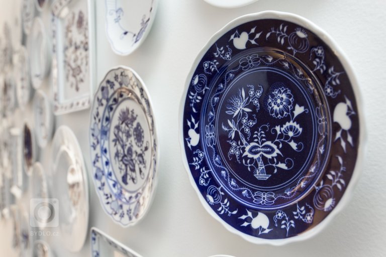 add picture to album