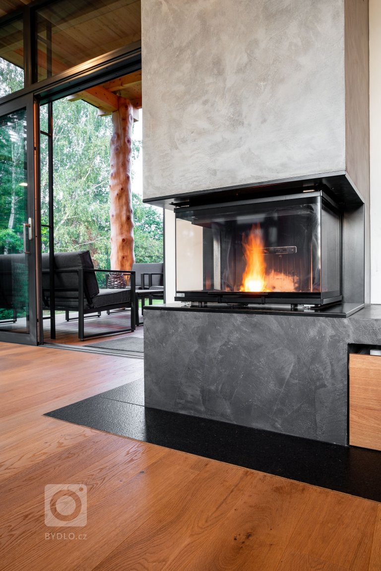 add picture to album