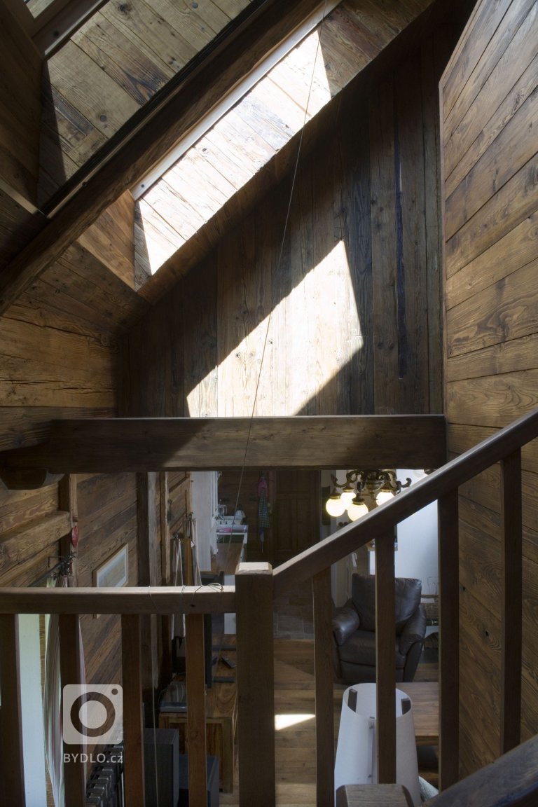 add picture to album