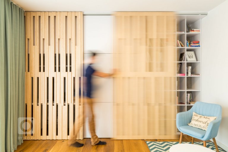 add picture to album