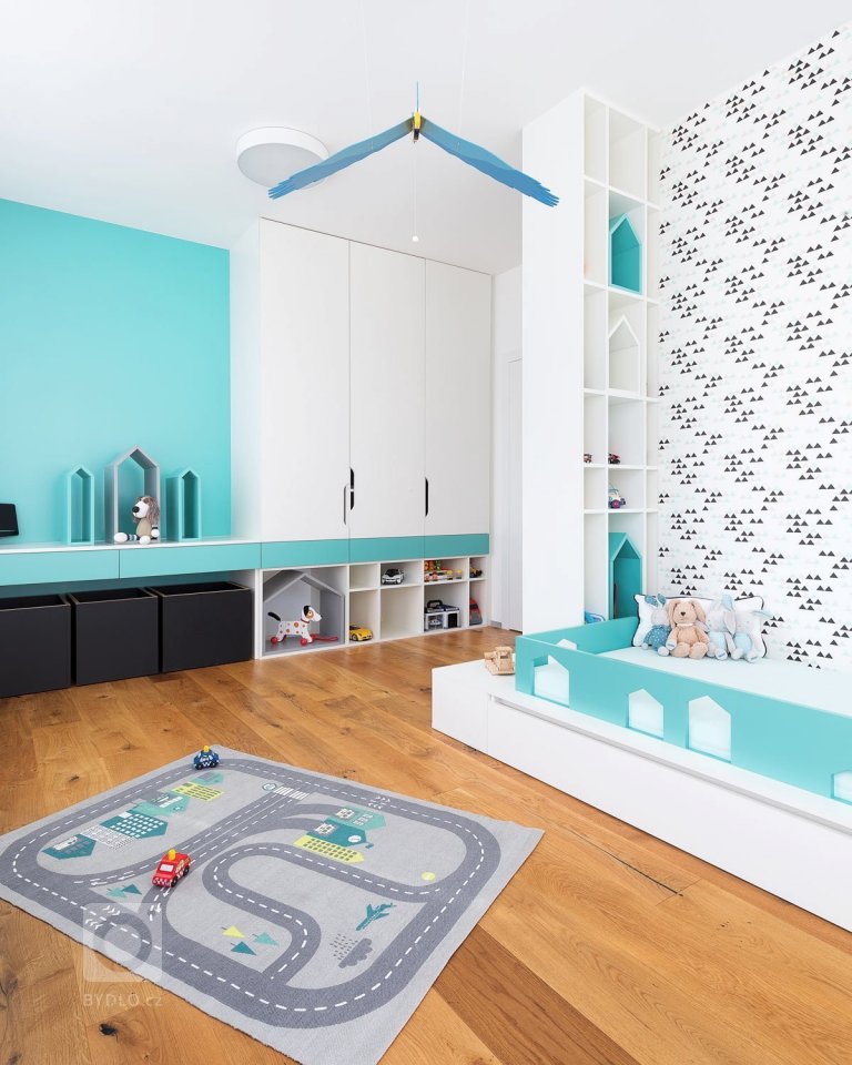 add picture to album