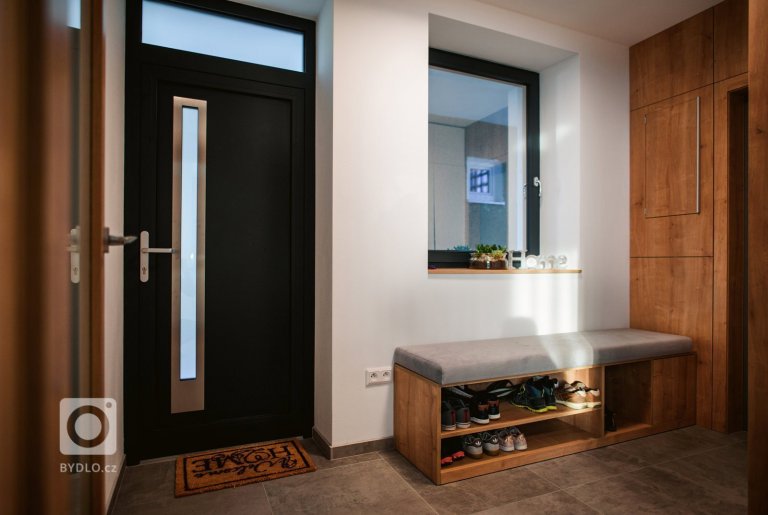 add picture to album