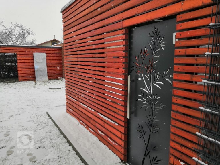 add picture to album