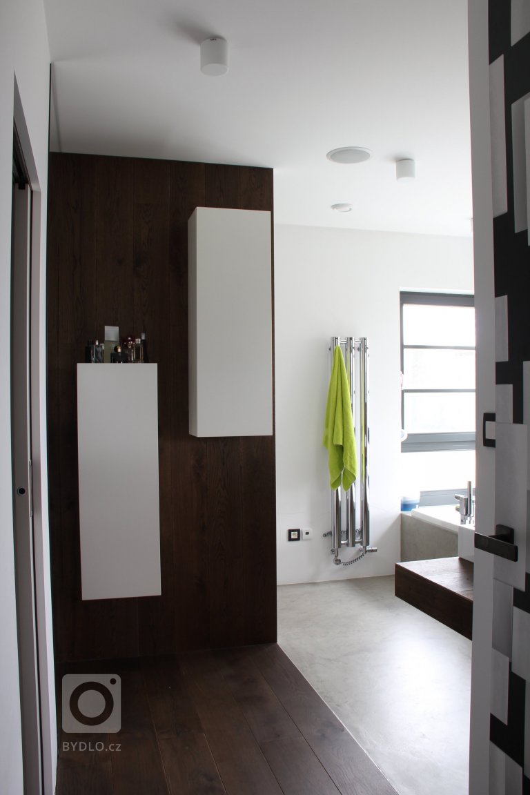 add picture to album