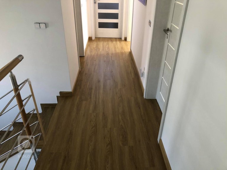 add picture to album