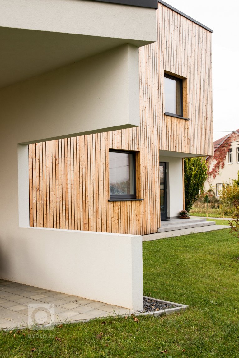 add picture to album