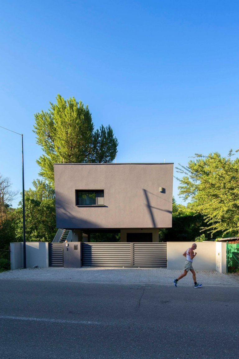 Nízkoenergetický dům v Děvíně: Bezpečný i před povodněmi