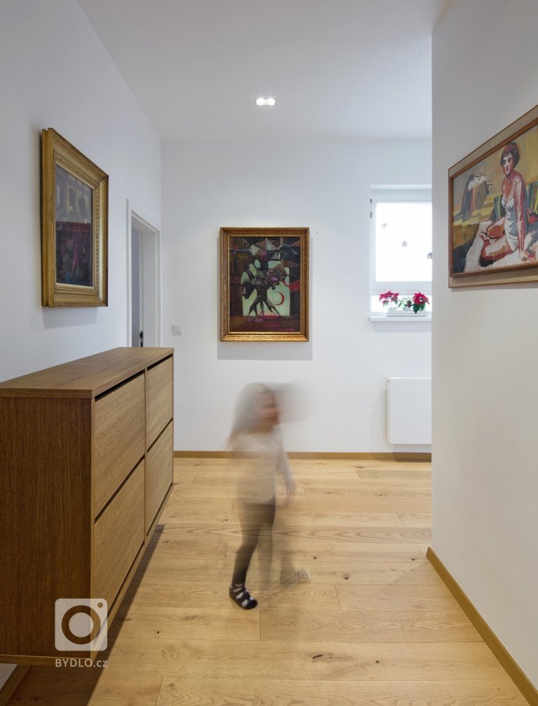 add picture to album