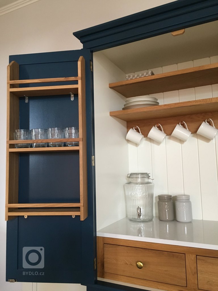 add picture to album