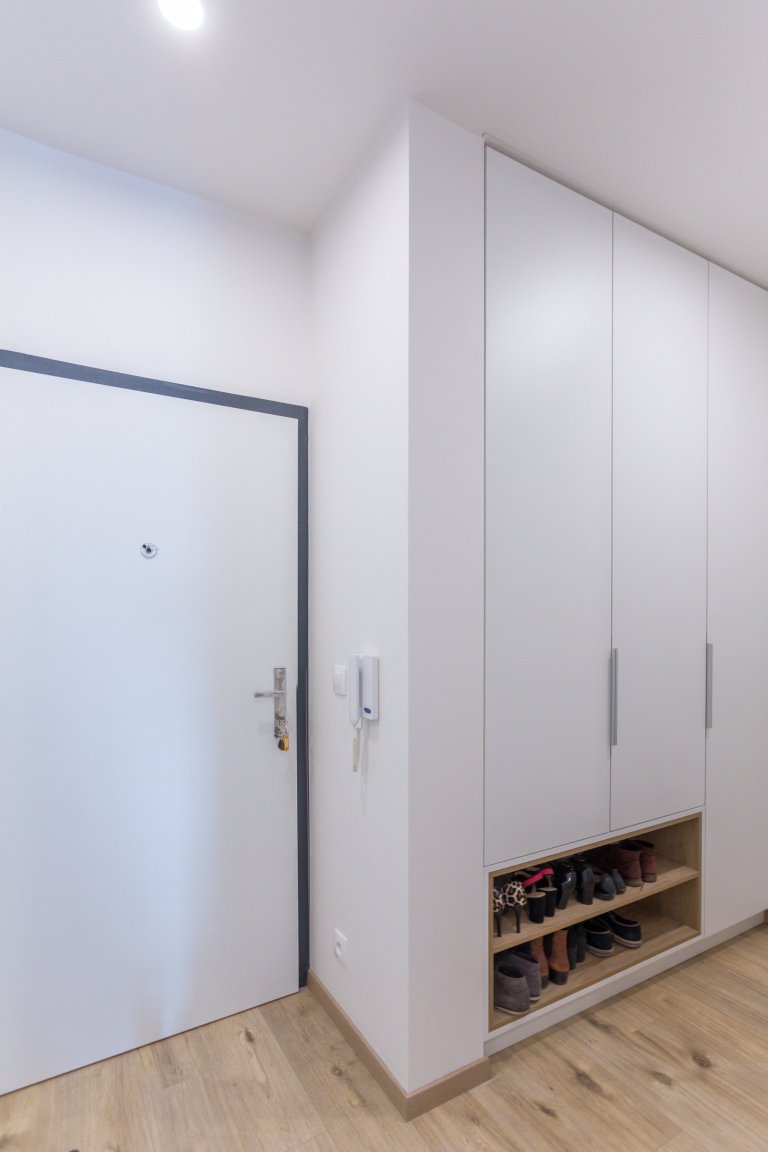 Nový, zrealizovaný bytu v Slnečniciach pod taktovkou Ateliéru DOBRÝ INTERIÉR.

