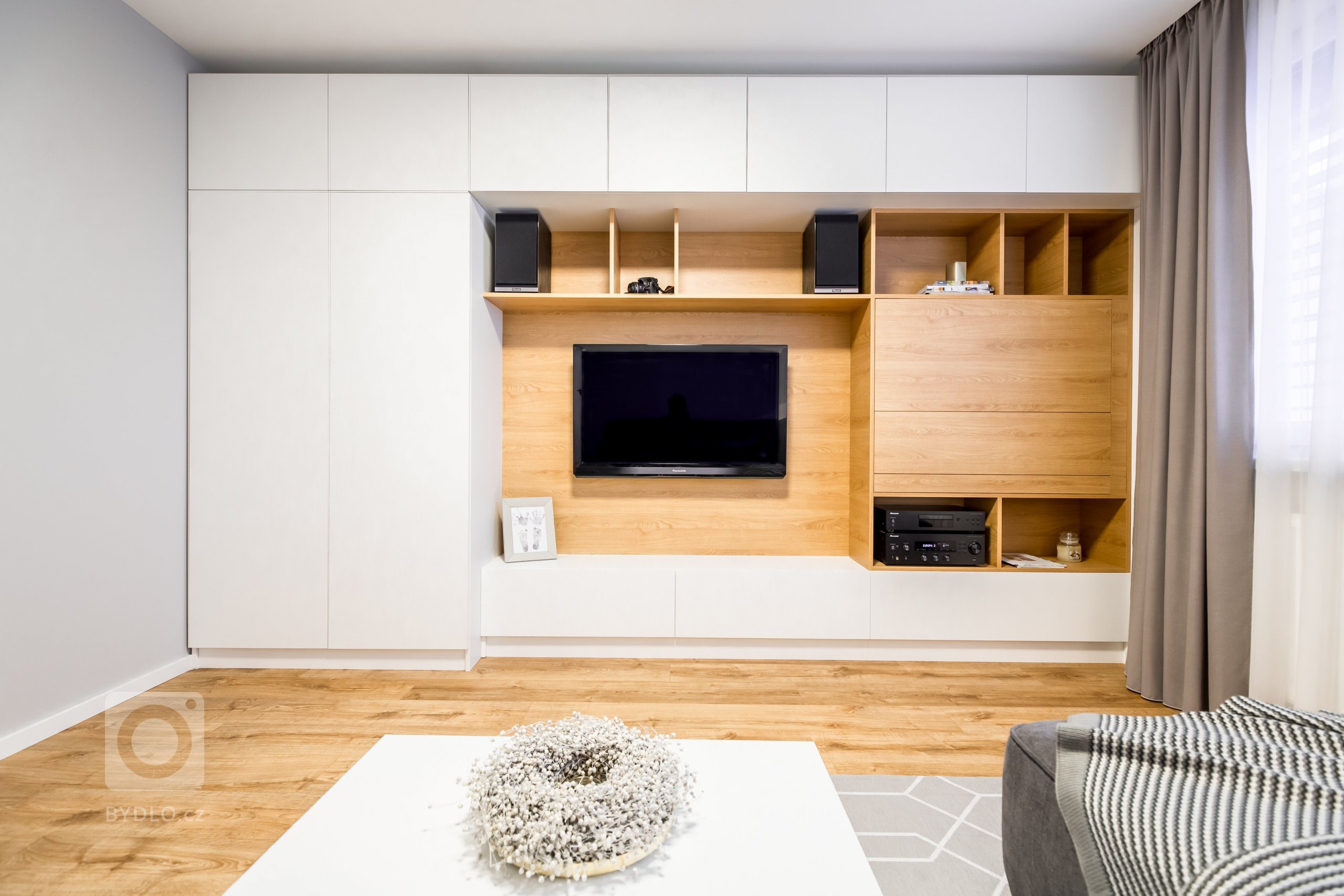 Kompletná rekonštrukcia panelového bytu v Petržalke&nbsp;????
Nahliadnite do našej realizácie interiéru, kde sme výraznou zmenou dispozície dosiahli kvalitu…