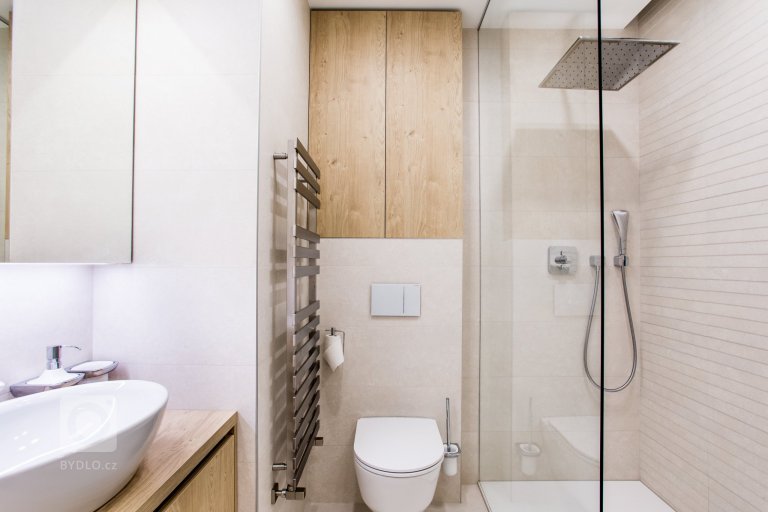 add picture to album