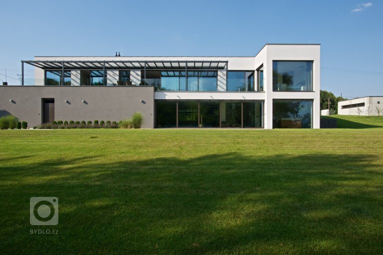 add picture to album