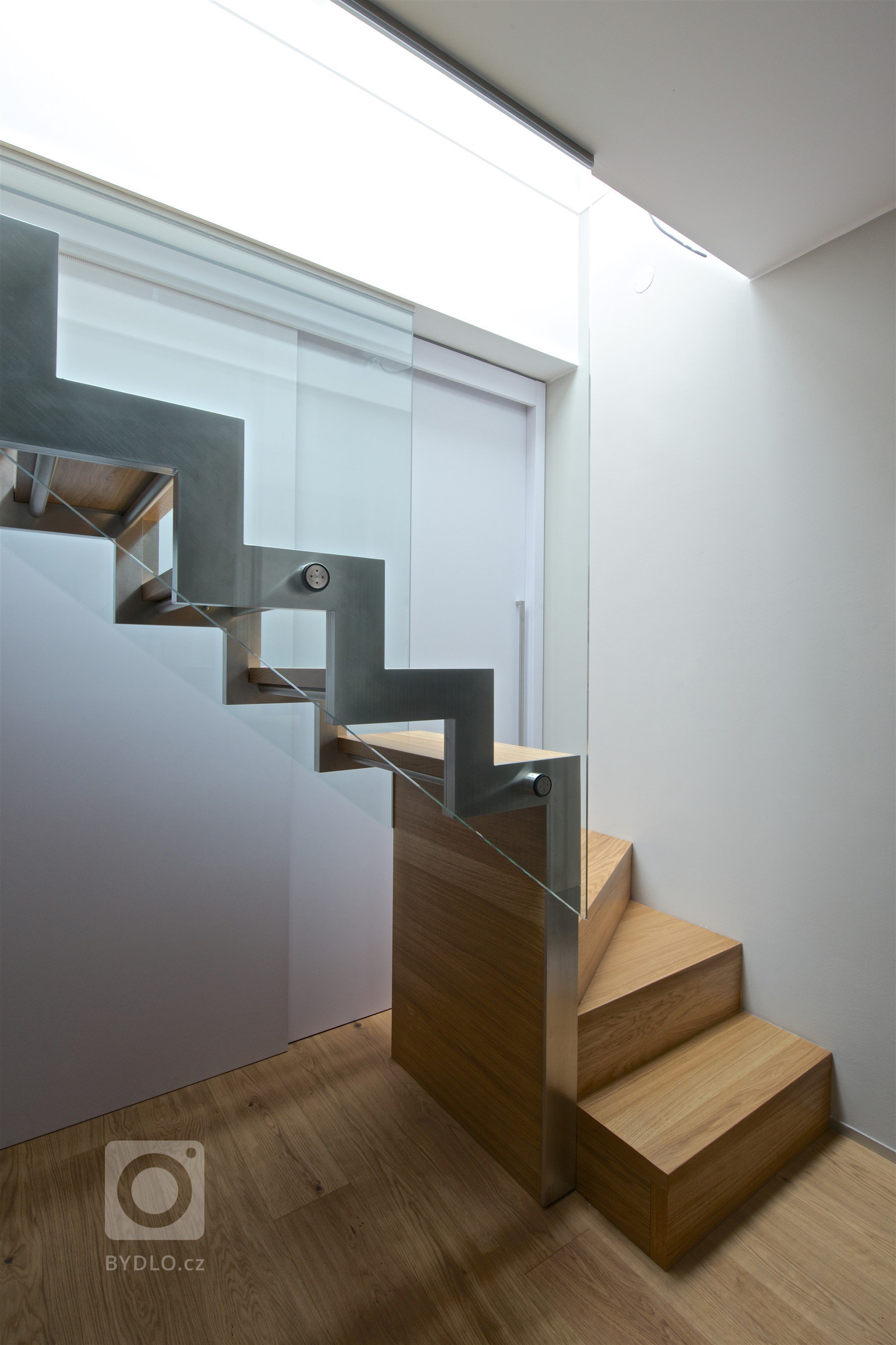 V rámci projektu&nbsp;Squat iD23&nbsp;jsme v bytovém domě v Pařížské ulici č.23 v Praze byli v trochu jiné situaci, než ostatní architekti, kteří na tomto…