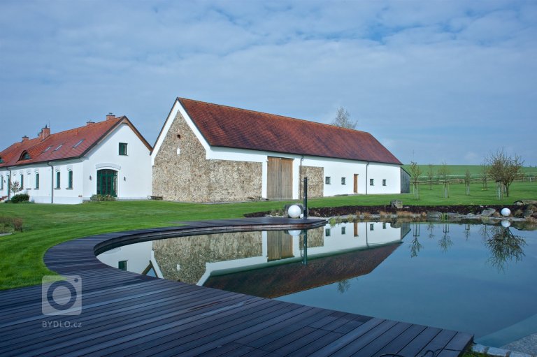 add picture to album