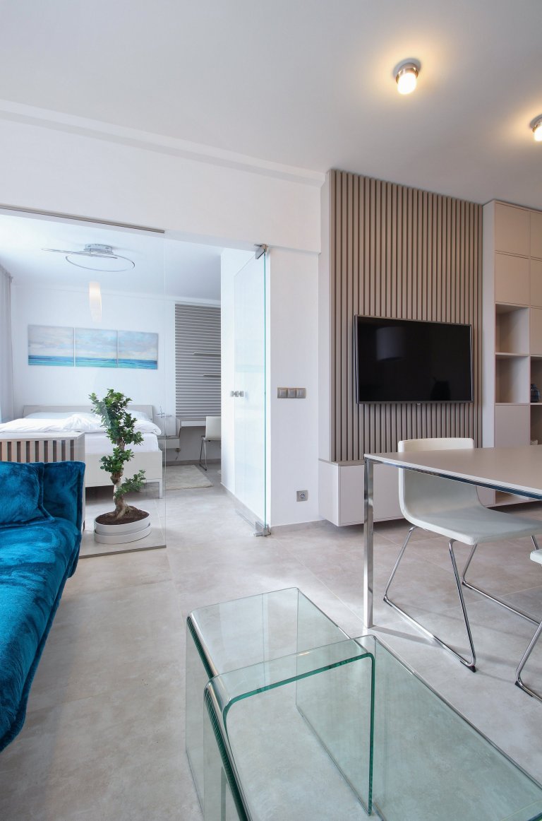 Rekonstrukce bytu v Praze se saunovým koutkem splnila očekávání nejen investora.
