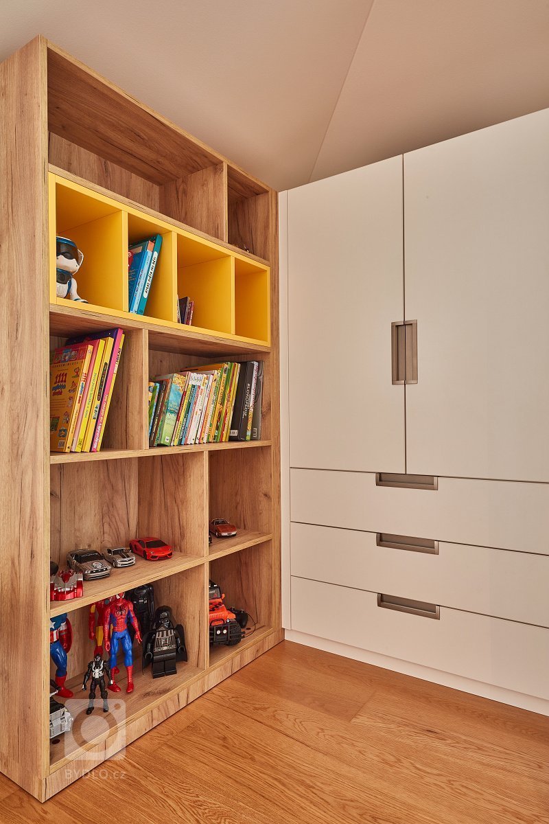 Studenský pokoj s šatnou