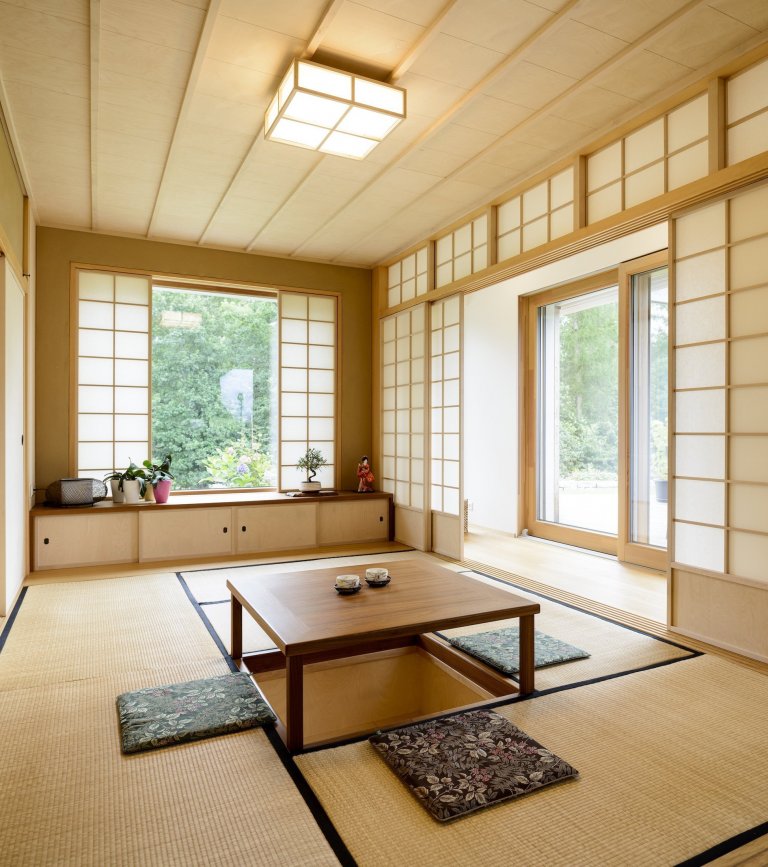 Koncepce rodinného domu s&nbsp;permakulturní zahradou pro japonsko-český manželský pár je vedena snahou o&nbsp;jednoduché, funkční a kultivované řešení, které…