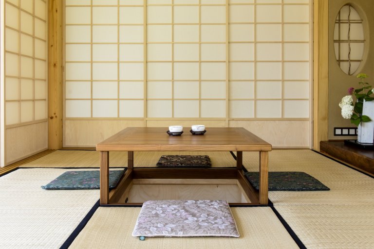 Koncepce rodinného domu s&nbsp;permakulturní zahradou pro japonsko-český manželský pár je vedena snahou o&nbsp;jednoduché, funkční a kultivované řešení, které…