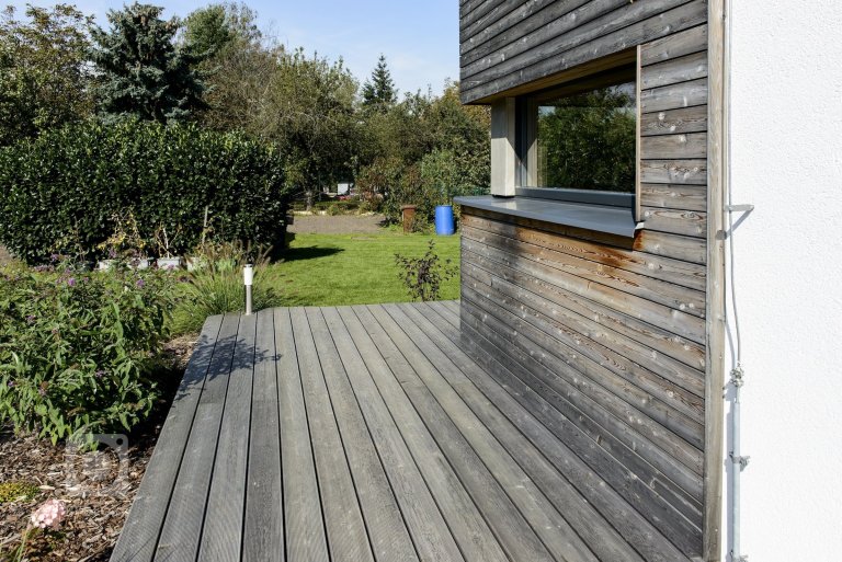 add picture to album