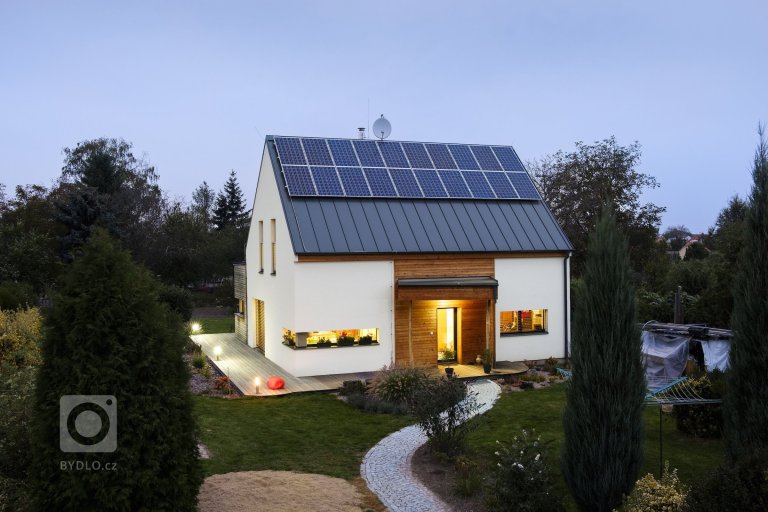 add picture to album