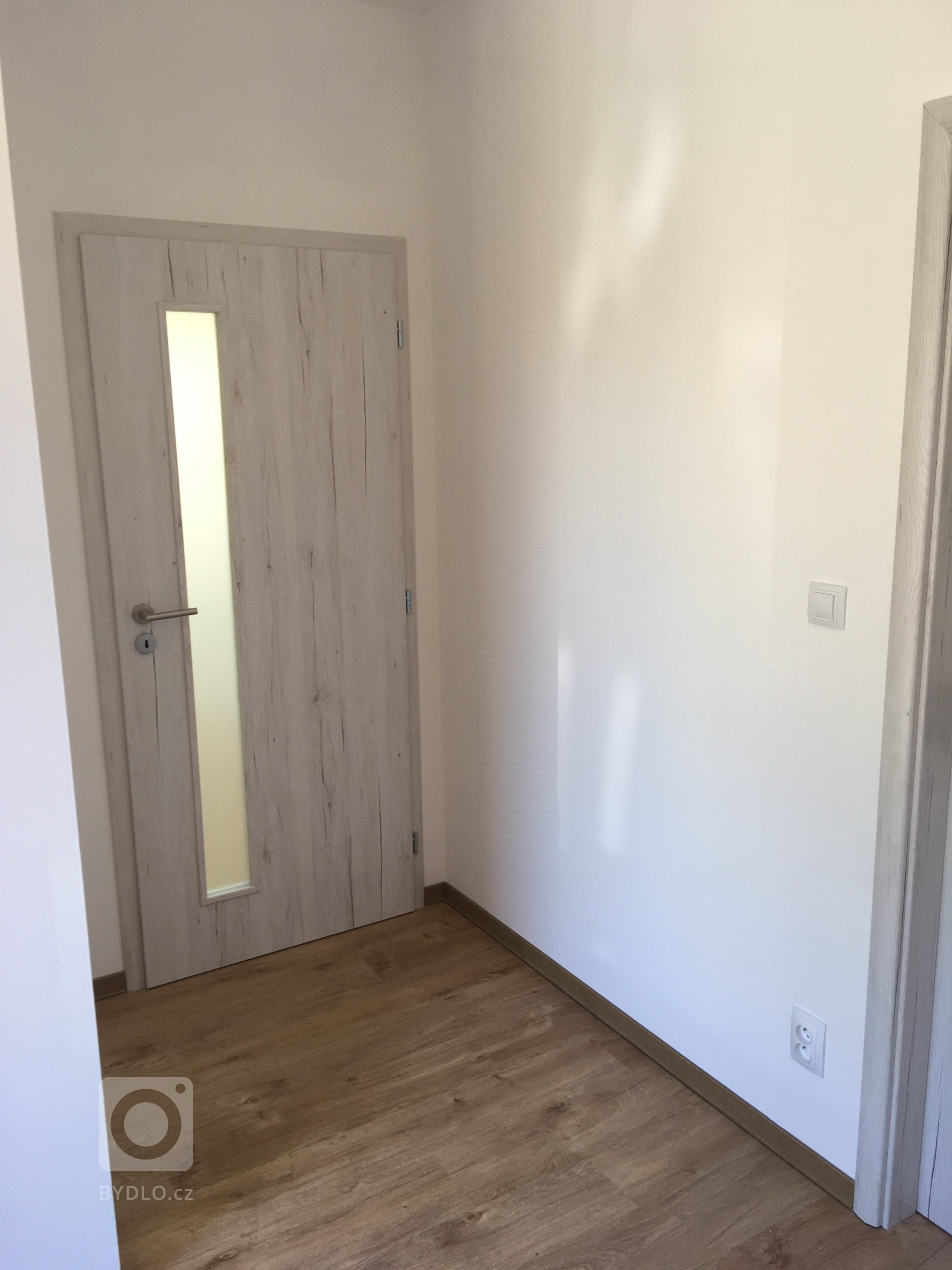 Právě jsme dokončili v Hrádku u Rokycan dřevostavbu o zastavěné ploše 50m2, která vznikla kombinací návrhu projektanta a požadavků majitelů. Stavba je dalším z…