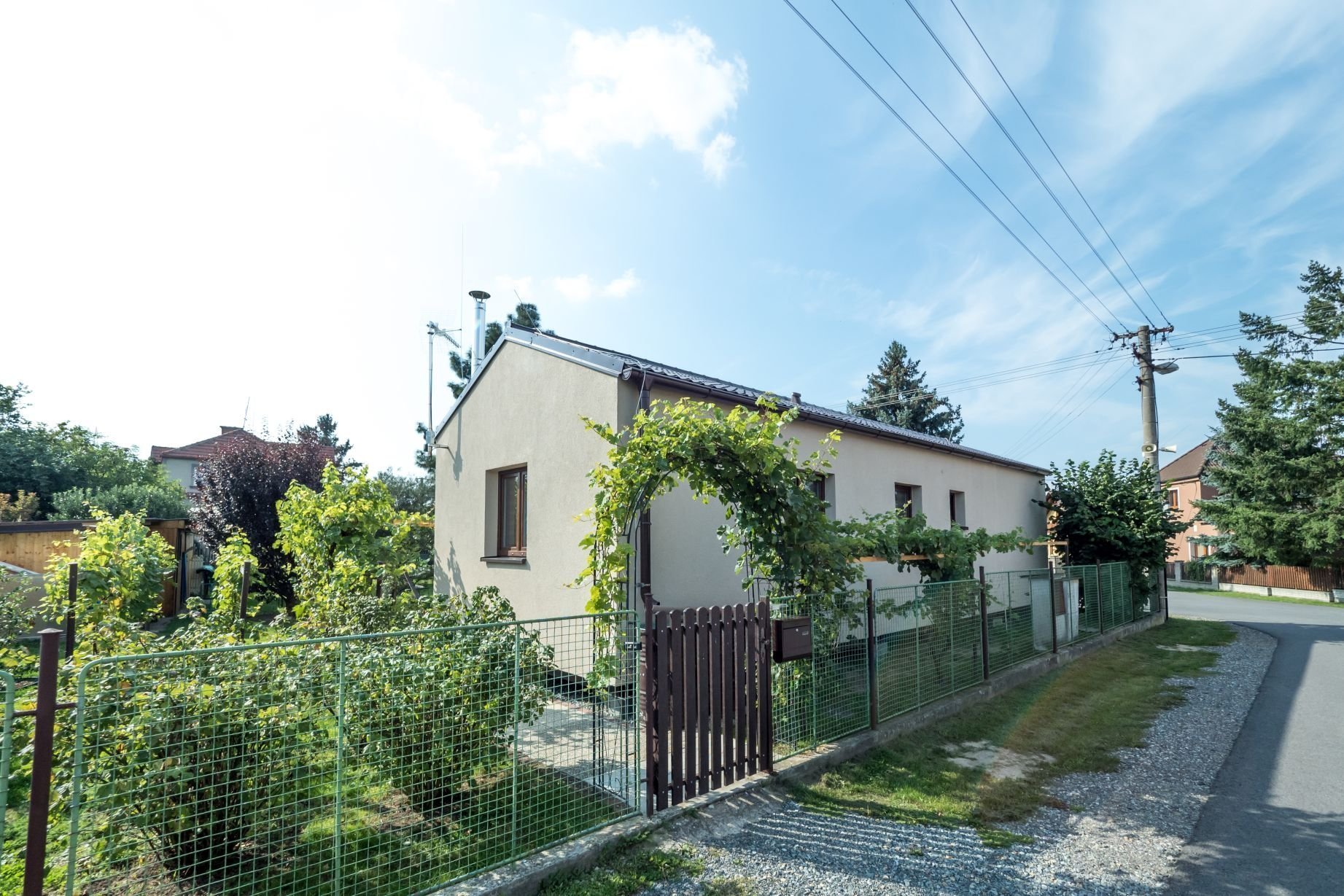 Dřevostavbu EASY 48 rozšířenou i prodlouženou o 0,3m jsme letos dokončili v&nbsp;Druztové u Plzně.

V&nbsp;interiéru dřevostavby která bude užívána převážně…