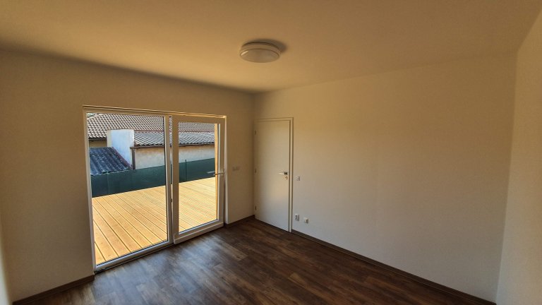 V&nbsp;loňském roce jsme postavili oblíbenou dvoumodulovou dřevostavbu, tentokráte v&nbsp;menším provedení Easy 40+40 v&nbsp;obci Břasy na Rokycansku, ale i na…