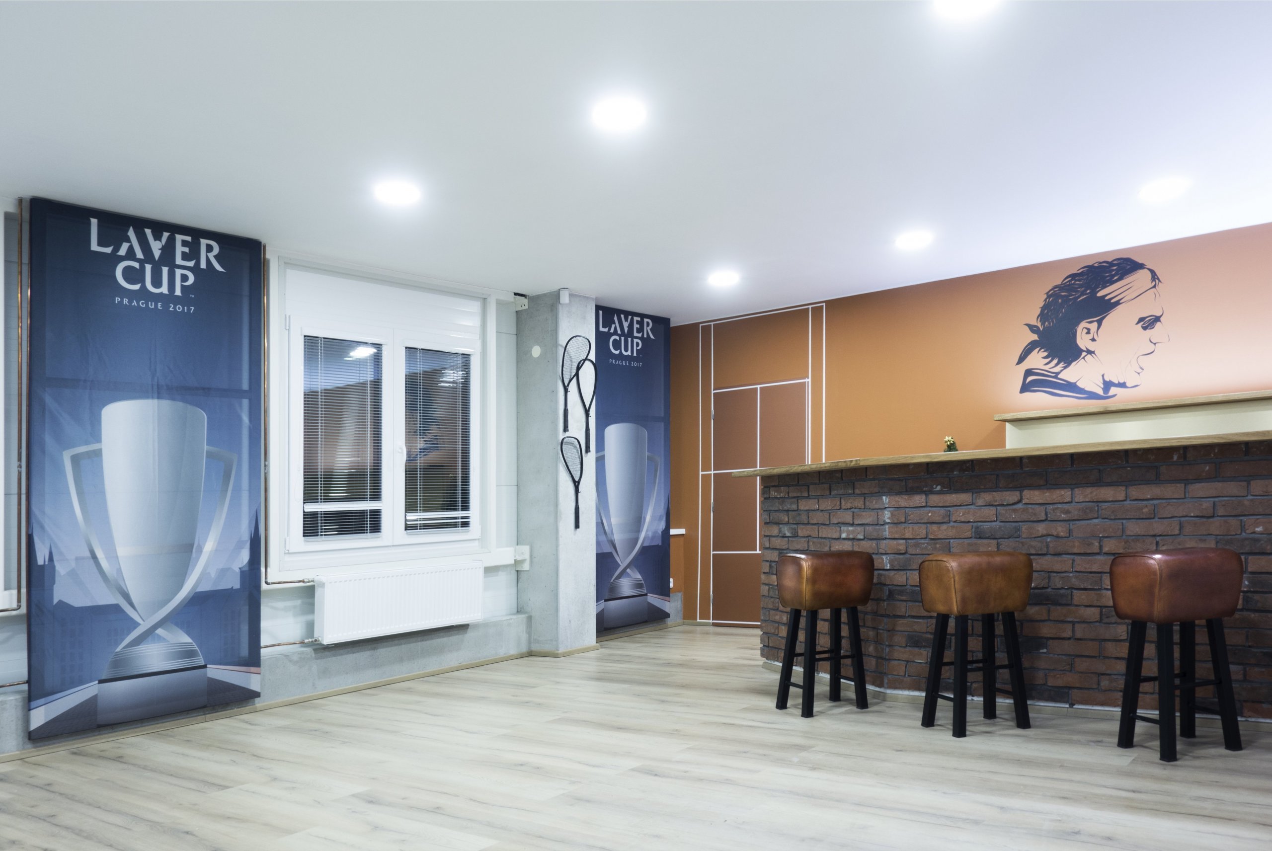 cihlový bar