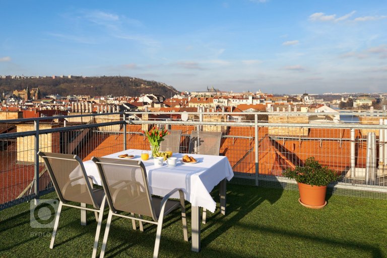 add picture to album