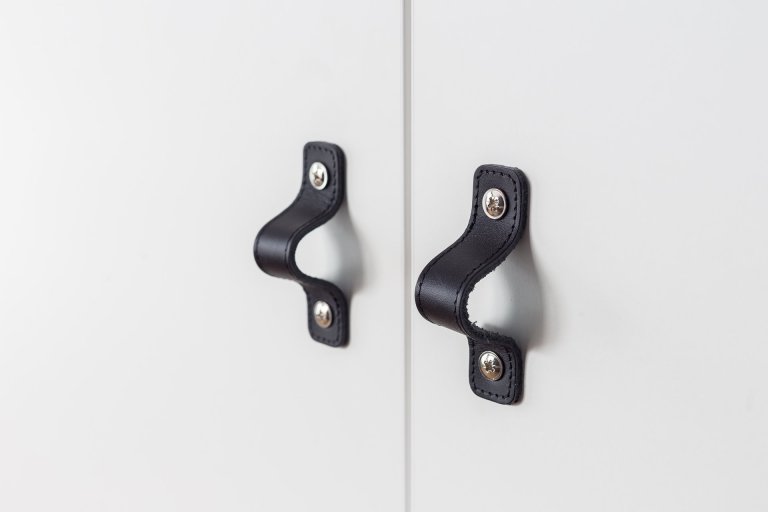 Kombinace bílá s dekorem dřeva je nesmrtelná. O tom vůbec nebudu diskutovat. Ale v tomto projektu byl zákaz &ldquo; bílé&ldquo;. Jsem za to ráda.

Úkol…