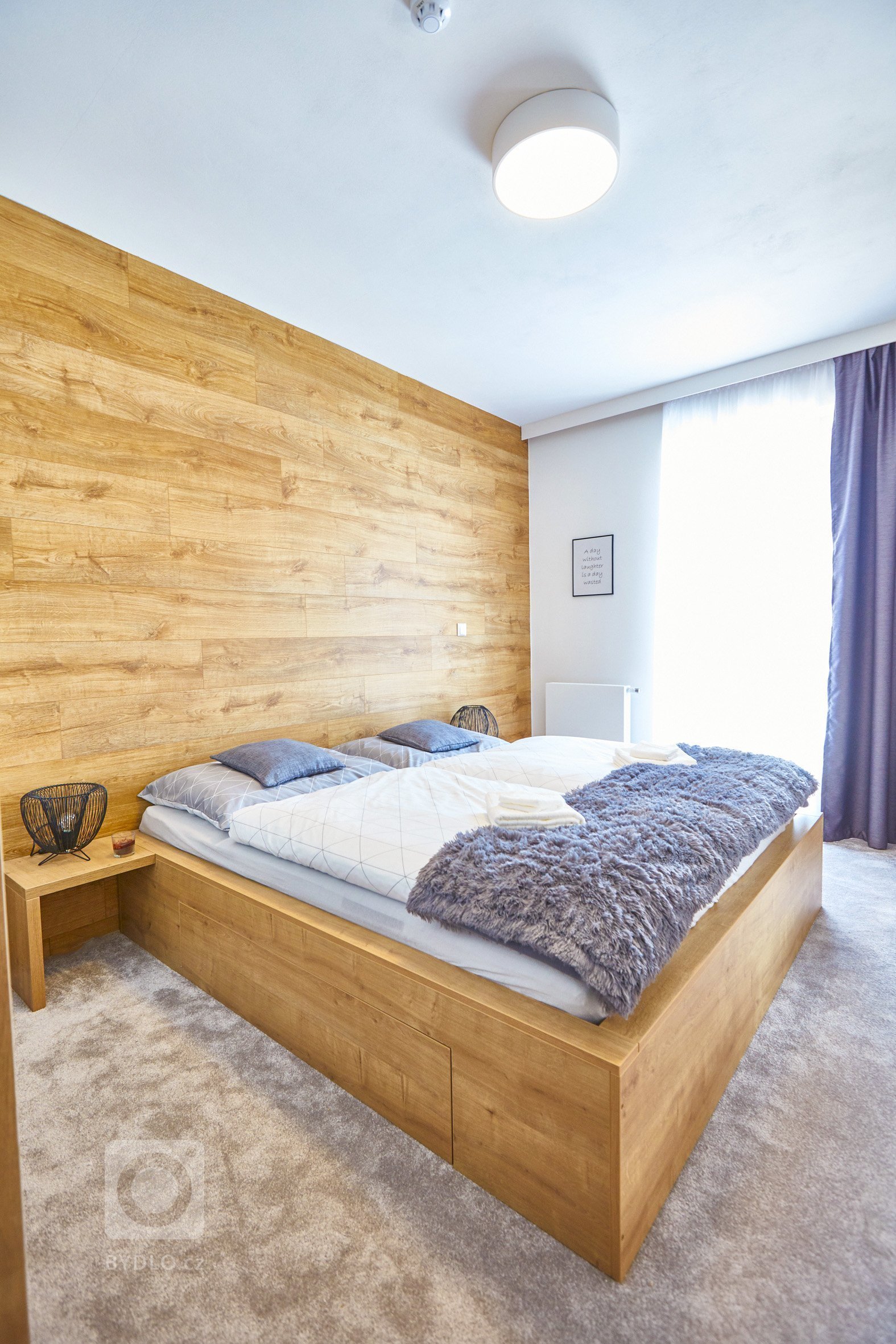 Malý horský apartmán&nbsp; investor zakoupil nejen pro odpočinek vlastní rodiny, ale i s výhledem na možnost krátkodobého pronájmu. Umístění domu&nbsp; 50m od…