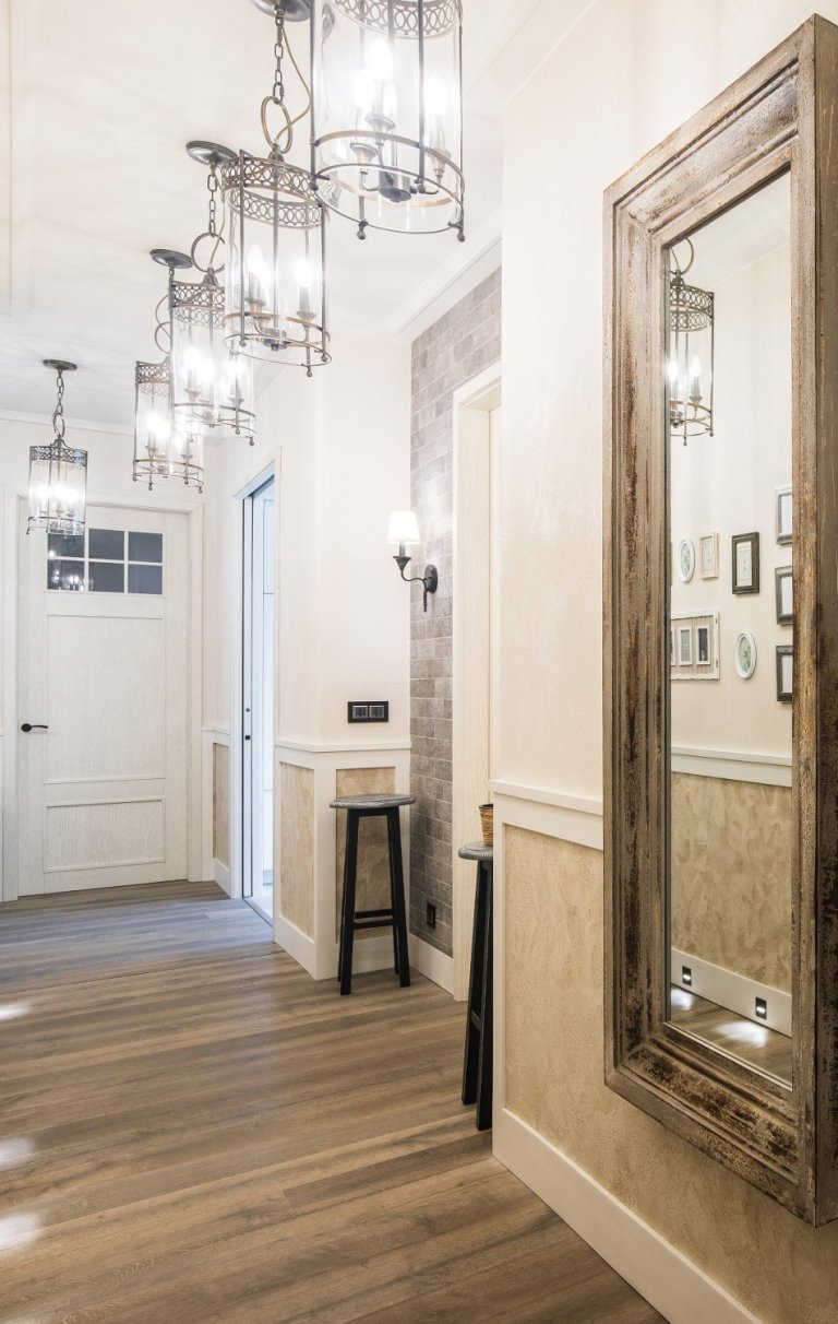 Nádherný stylový dom, který jsme v poslední době vybavovali na klíč. Jde o&nbsp; skvostný dům s řadou našeho rustikálního nábytku a s nespočtem dveří.&nbsp…