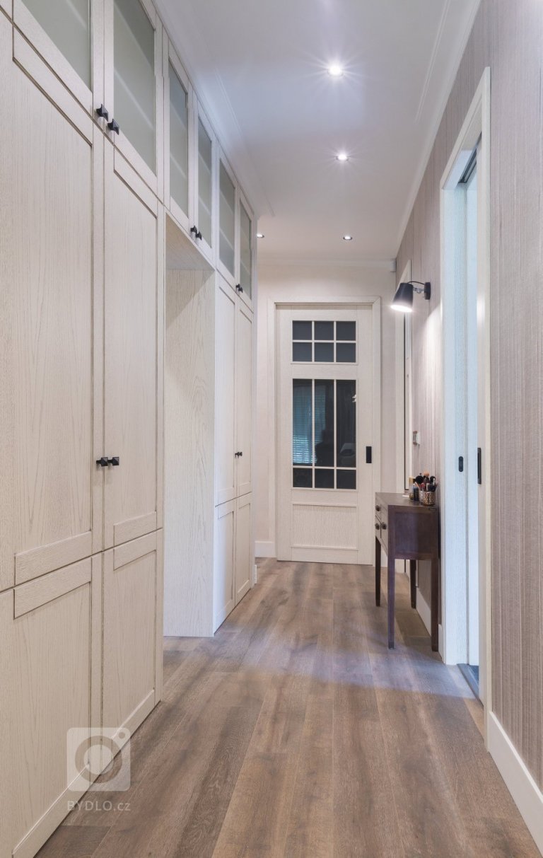 add picture to album