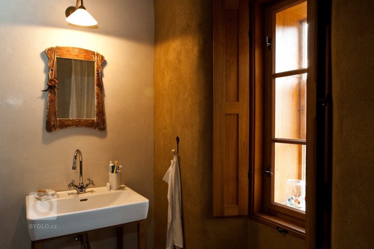 add picture to album