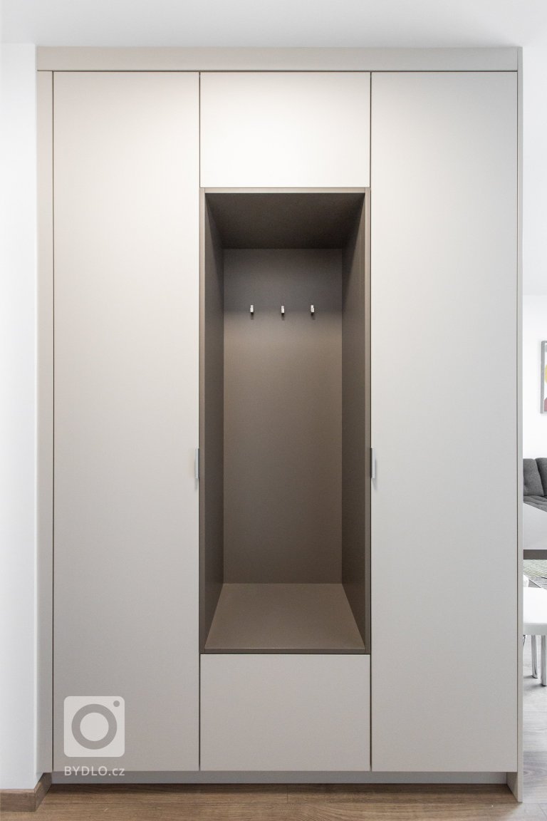 add picture to album