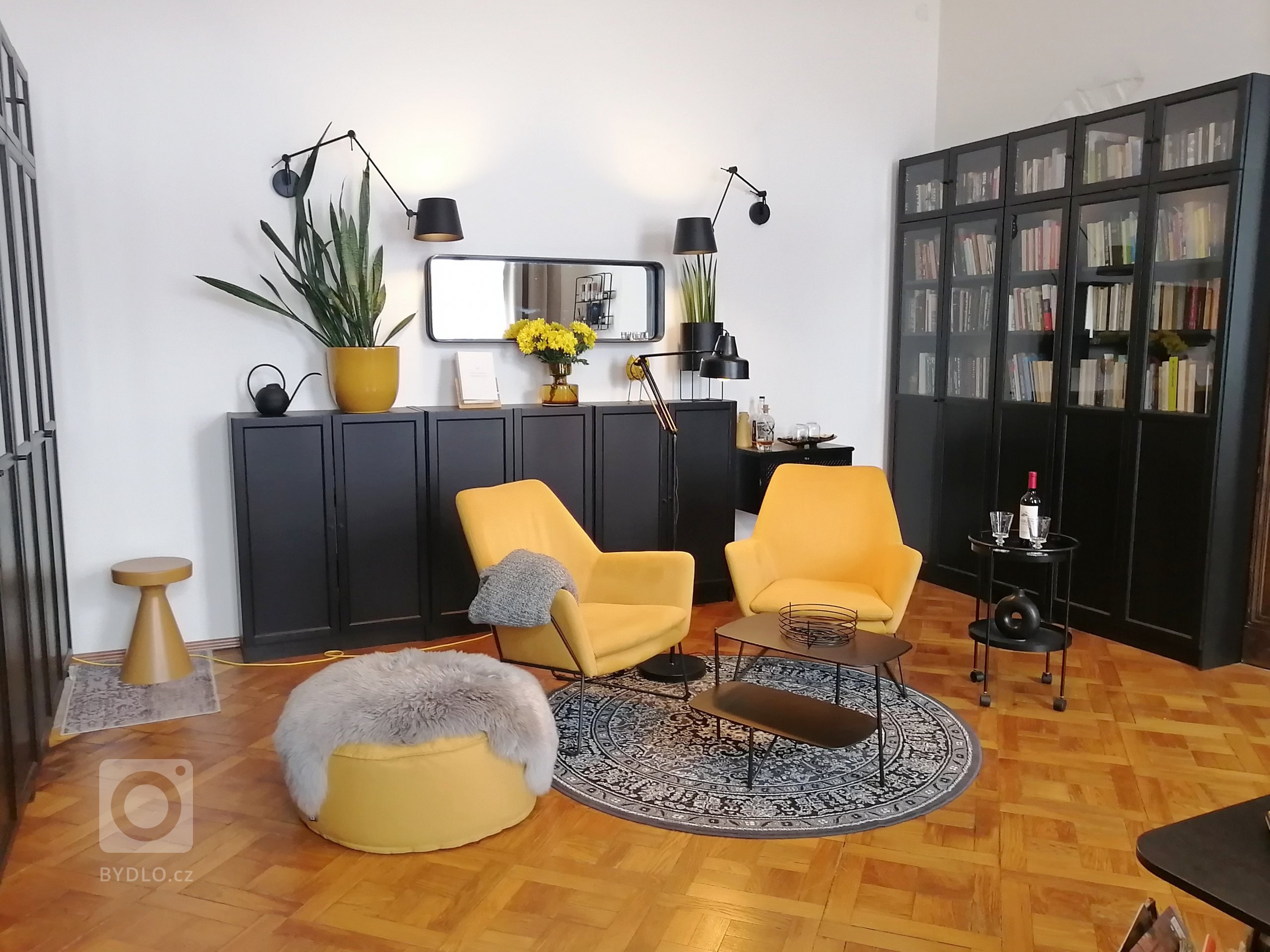 PROSTORNÝ NÁJEMNÍ BYT V CENTRU PRAHY U ul.NÁRODNÍ
Základní úvahou rekonstrukce tohoto bytu bylo dostat byt do původního dispozičního stavu - vrátit zpět…