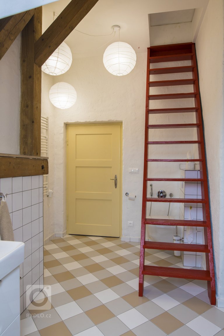 add picture to album