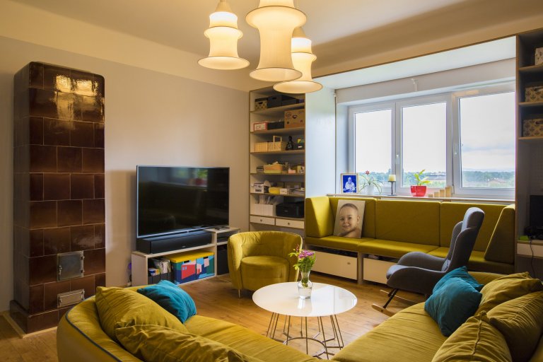 Rekonstrukce prvorepublikového rodinného domu v Suchdole nad Odrou s požadavkem minimálních stavebních úprav.&nbsp;Byla vypracována nová dispozice a kompletní…